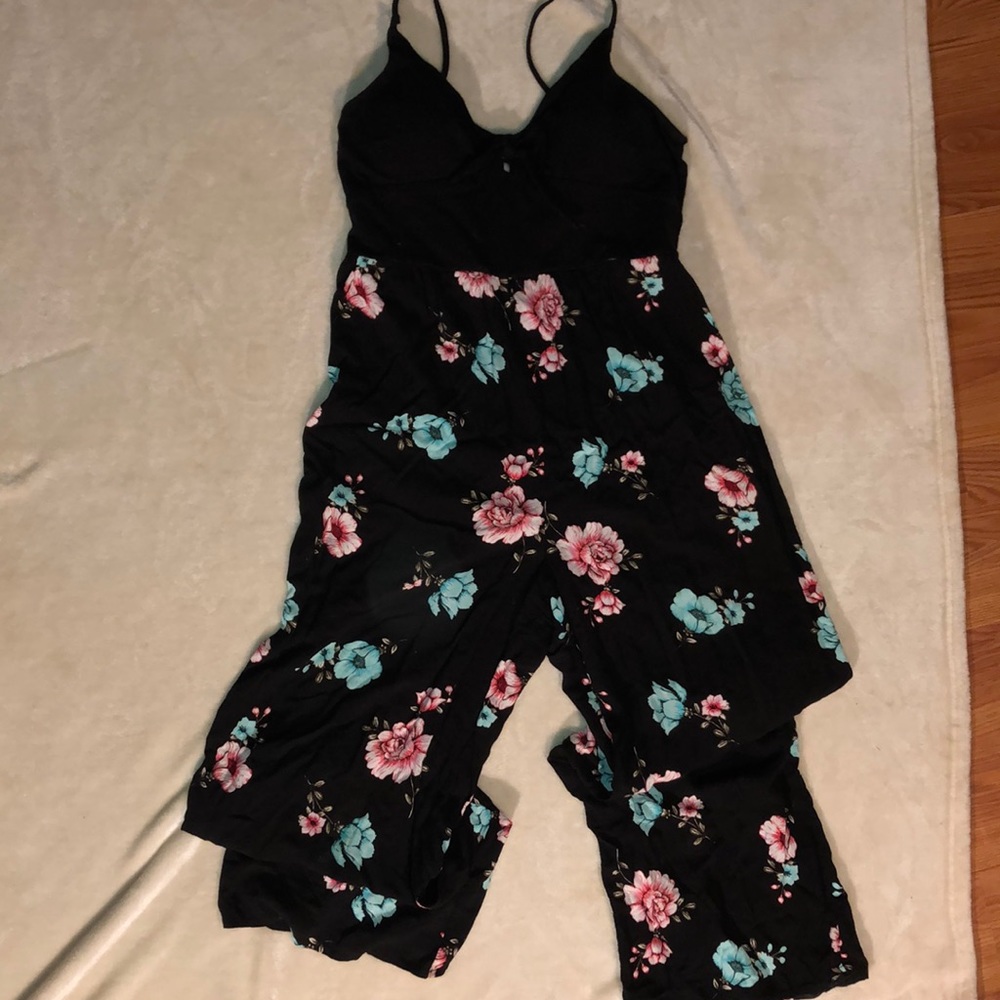 3/$20 Cute Jumper